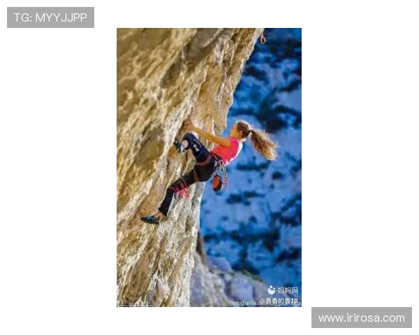 重庆攀岩队的灵活性揭秘:挑战极限与团队协作的完美结合